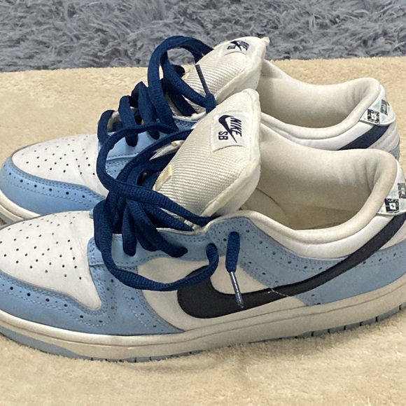 Nike dunks 2005 in great condition - Picture 2 of 11